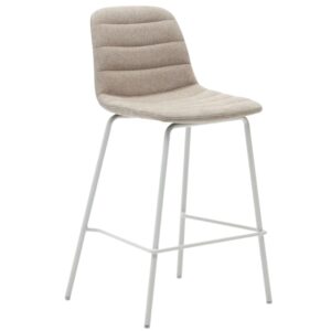 B&eacute;žov&aacute; čalouněn&aacute; barov&aacute; židle Kave Home Zunilda 65 cm