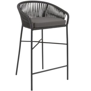 Čern&aacute; pleten&aacute; barov&aacute; židle Kave Home Yanet 80 cm