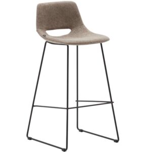 Hněd&aacute; l&aacute;tkov&aacute; barov&aacute; židle Kave Home Zahara 76 cm