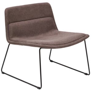 Hněd&eacute; čalouněn&eacute; křeslo Kave Home Zahara