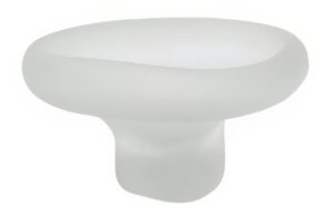 Kave Home Skleněn&aacute; dekorativn&iacute; m&iacute;sa Ondaro