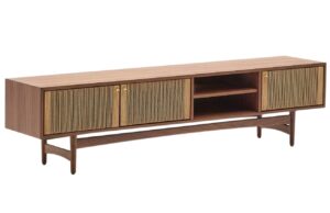 Ořechov&yacute; TV stolek Kave Home Elan 200 x 40 cm