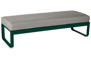 &Scaron;edohněd&aacute; čalouněn&aacute; lavice Fermob Bellevie 148 cm s tmavě zelenou podnož&iacute;