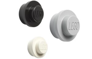 Set tř&iacute; pestrobarevn&yacute;ch vě&scaron;&aacute;ků LEGO&reg; Storage