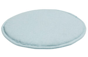 Světle modr&yacute; l&aacute;tkov&yacute; podsed&aacute;k Kave Home Silke 35 cm