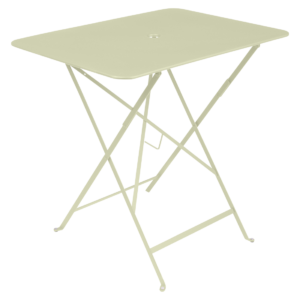 Světle zelen&yacute; kovov&yacute; skl&aacute;dac&iacute; stůl Fermob Bistro 57 x 77 cm