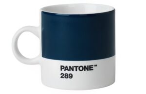 Tmavě modr&yacute; porcel&aacute;nov&yacute; hrnek Pantone Dark Blue 289 120 ml