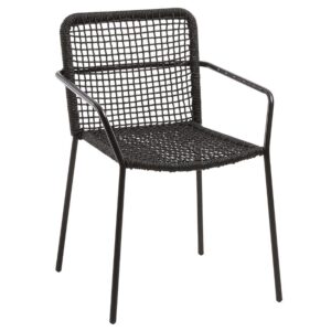 Tmavě &scaron;ed&aacute; pleten&aacute; j&iacute;deln&iacute; židle Kave Home Ellen