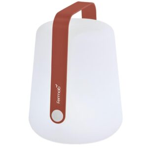 Zemitě červen&aacute; venkovn&iacute; lampa Fermob Balad 25 cm