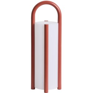 Kave Home Červen&aacute; přenosn&aacute; zahardn&iacute; lampa Leros 48 cm